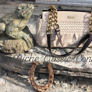 Classic Connie with 1″ Brass Rings
