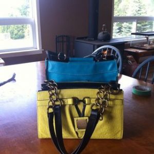 Classic Callie w/  1″ brass caribeeners & wallet