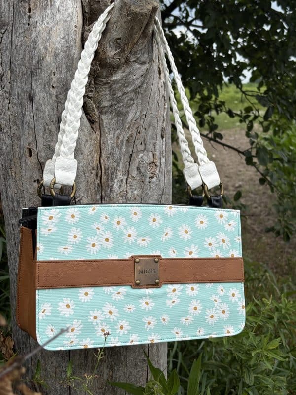 Classic Calla w/ braided handles and brass rings